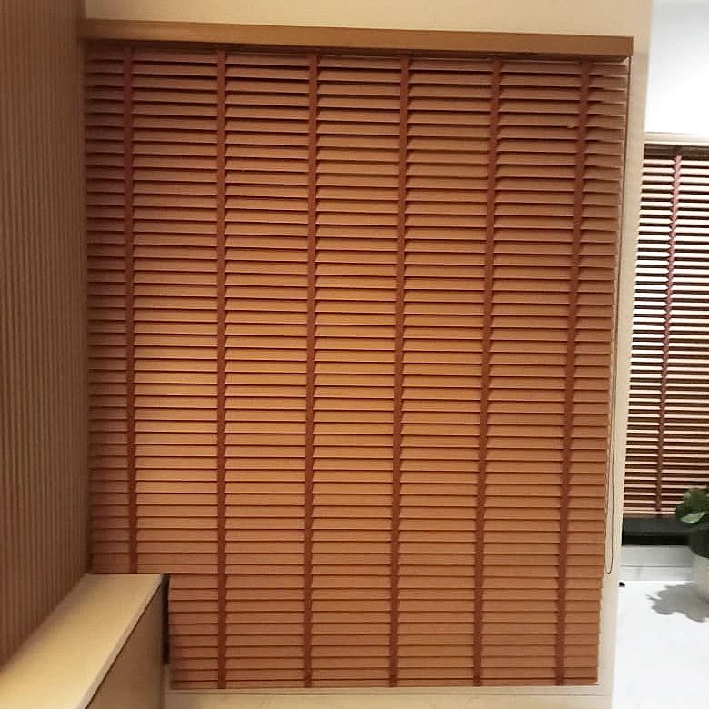 Wooden Blinds Photo (2/2)