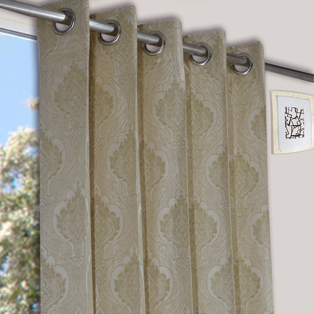 Readymade Curtains Photo (3/3)