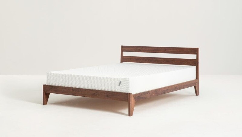 Cot Photo