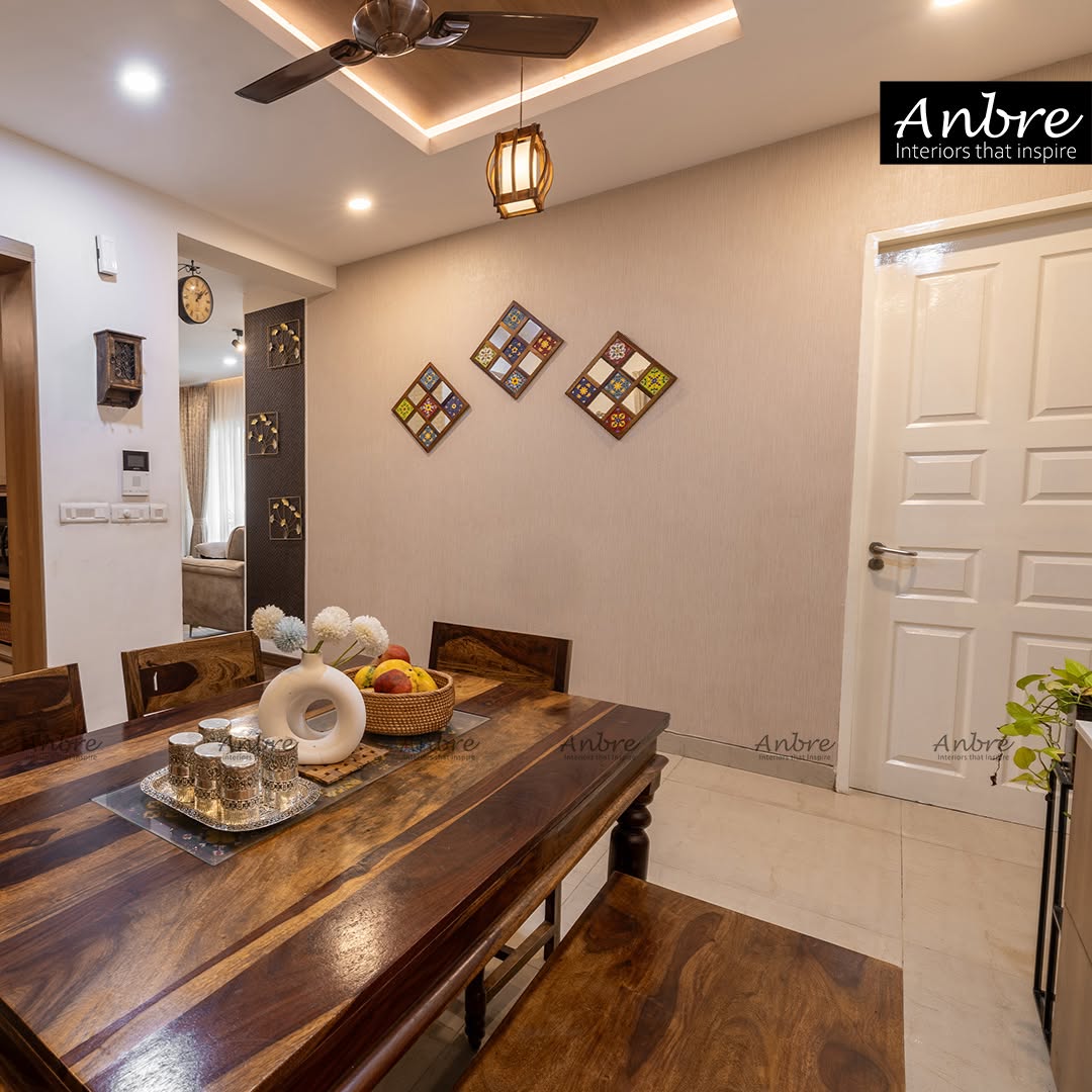 Modern dining room design idea and inspiration photo (2/3)
