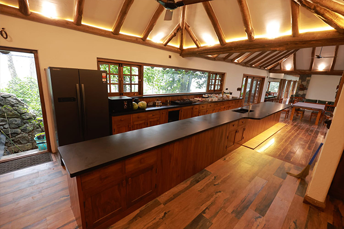 Modular Kitchen Design photo showcasing modern home interior design (4/4)