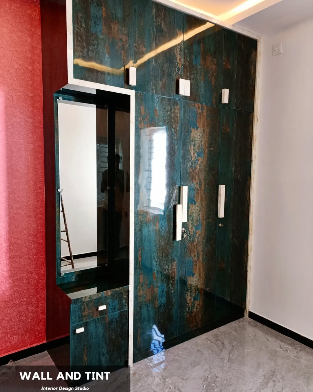 Wardrobe interior design idea for modern homes (2/3)